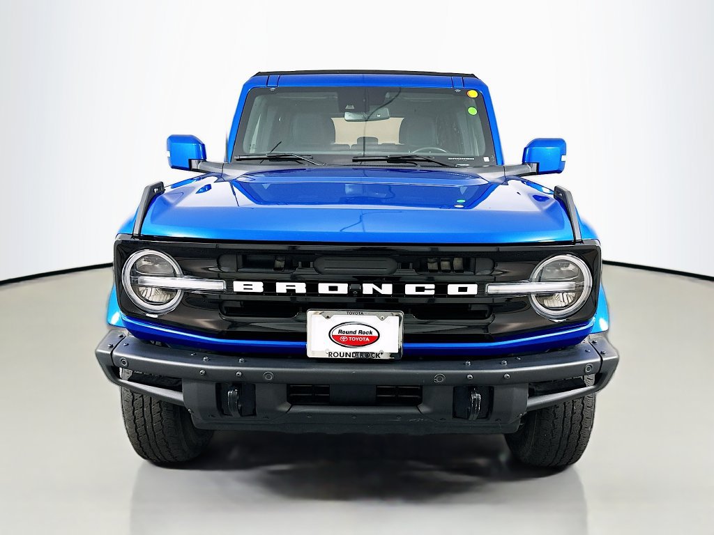 Used 2022 Ford Bronco Outer Banks AWD/4WD image 2
