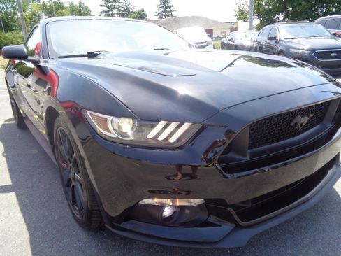 Used 2016 Ford Mustang GT w/ Black Accent Package RWD image 15