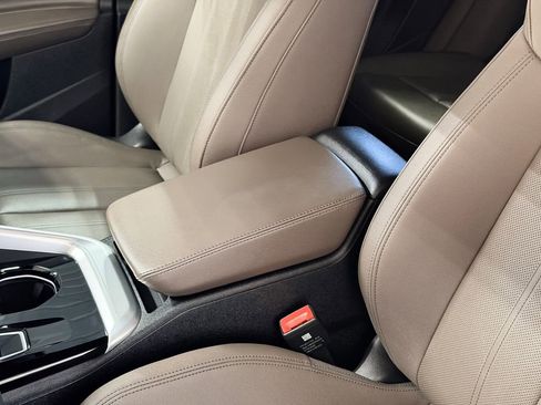 Certified 2025 Audi Q5 Premium Plus w/ Premium Plus AWD/4WD image 25