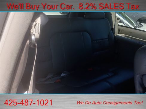 Used 1999 GMC Suburban 2500 AWD/4WD image 27