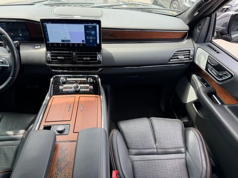 Used 2023 Lincoln Navigator L Black Label image 23