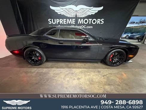 Used 2023 Dodge Challenger SRT Hellcat Redeye image 1
