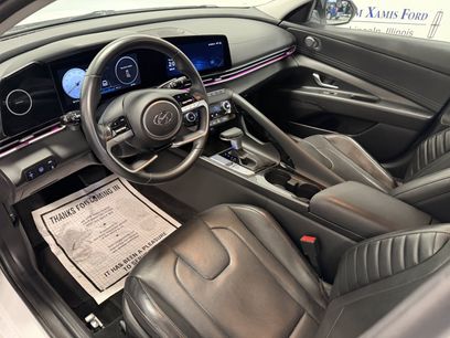 Used 2023 Hyundai Elantra Limited