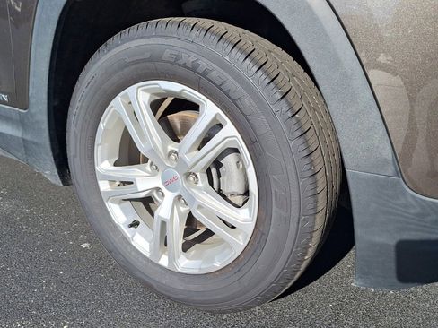 Used 2020 GMC Terrain SLE image 20