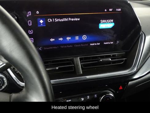 Used 2024 Chevrolet Trax ACTIV w/ Sunroof Package FWD image 24