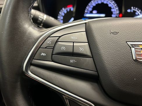 Used 2019 Cadillac XT5 Luxury image 23