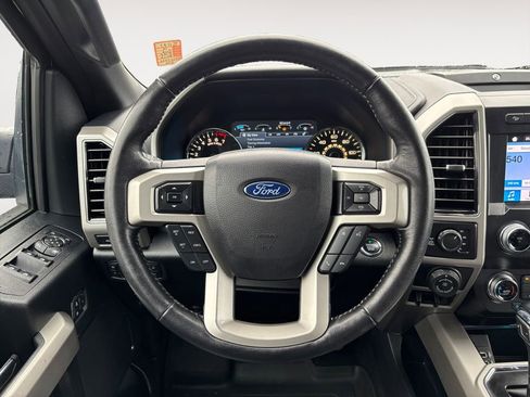 Used 2019 Ford F150 Lariat w/ Equipment Group 502A Luxury image 15