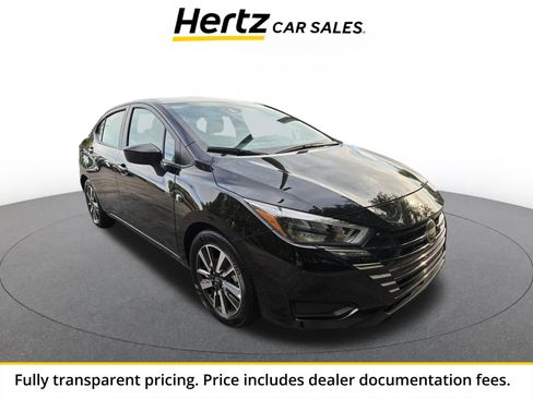 Used 2025 Nissan Versa SV FWD image 1