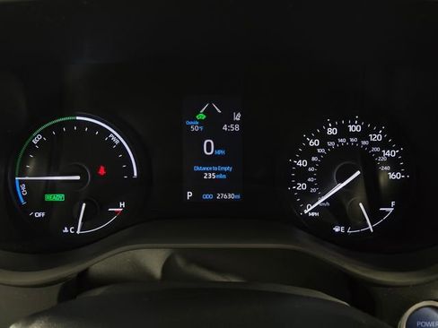 Used 2024 Toyota Sienna LE image 21