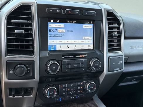 Used 2018 Ford F250 Lariat w/ Lariat Ultimate Package AWD/4WD image 30