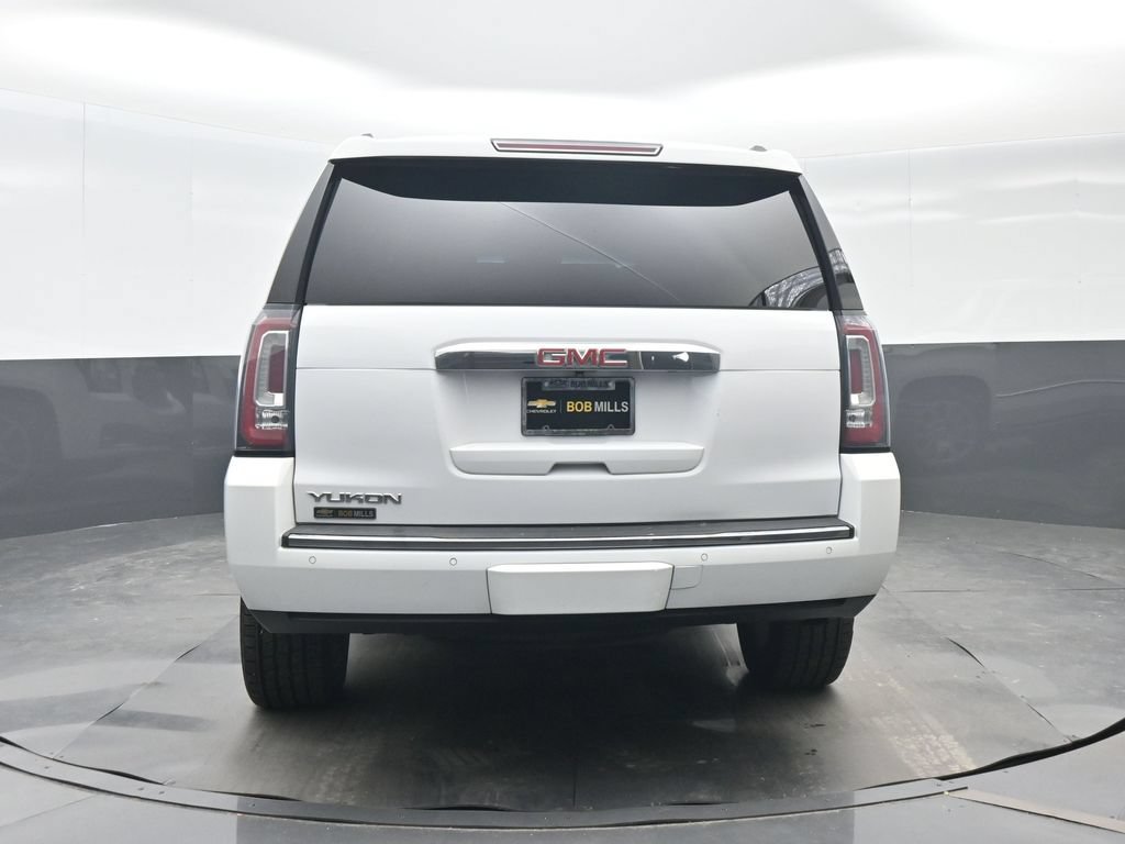 Used 2018 GMC Yukon Denali AWD/4WD image 5