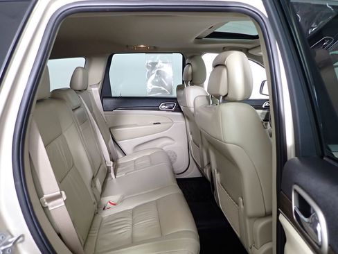 Used 2014 Jeep Grand Cherokee Limited AWD/4WD image 38