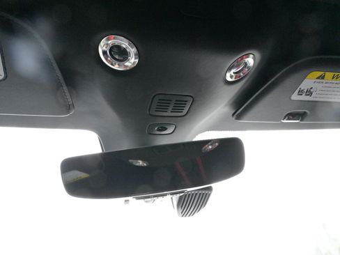 Used 2019 Aston Martin V8 Vantage Coupe image 27