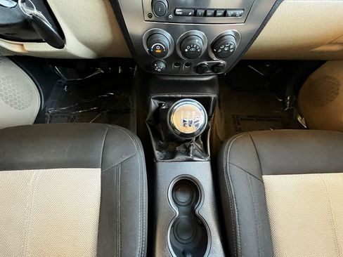 Used 2006 HUMMER H3 AWD/4WD image 17