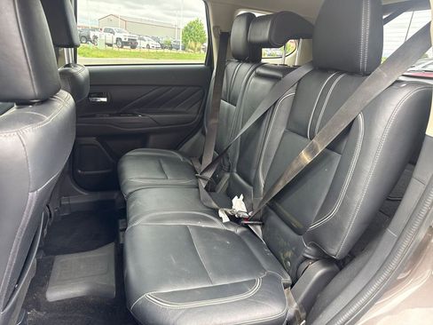 Used 2018 Mitsubishi Outlander GT AWD/4WD image 61