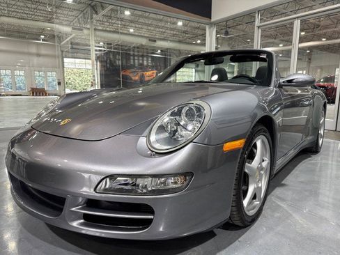 Used 2006 Porsche 911 Carrera 4 AWD/4WD image 23