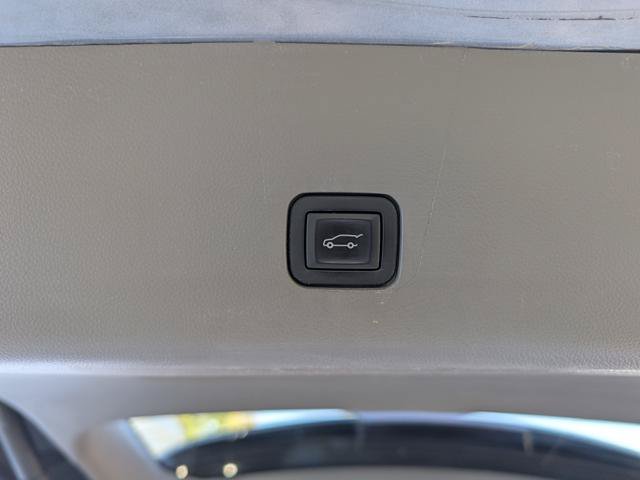 Used 2020 Chevrolet Traverse Premier AWD/4WD image 22