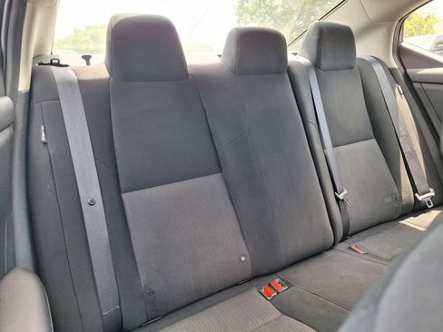 Used 2025 Nissan Sentra SV FWD image 23