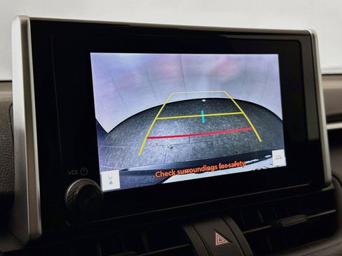 Certified 2023 Toyota RAV4 XLE FWD image 23