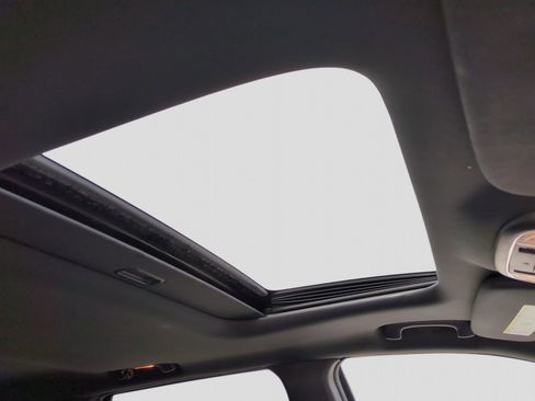 Used 2015 Jeep Grand Cherokee Altitude image 28