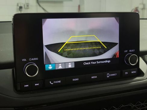 Used 2023 Honda Accord EX image 20
