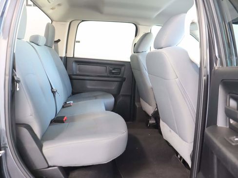 Used 2018 RAM 1500 Express w/ Express Value Package RWD image 18