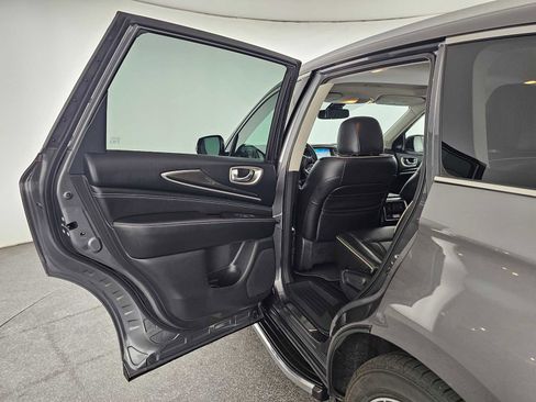 Used 2017 INFINITI QX60 w/ Premium Plus Package image 17