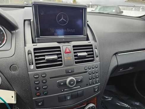 Used 2011 Mercedes-Benz C 300 4MATIC Sedan image 27