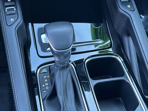 Certified 2024 Kia Telluride SX Prestige w/ Towing Package image 26