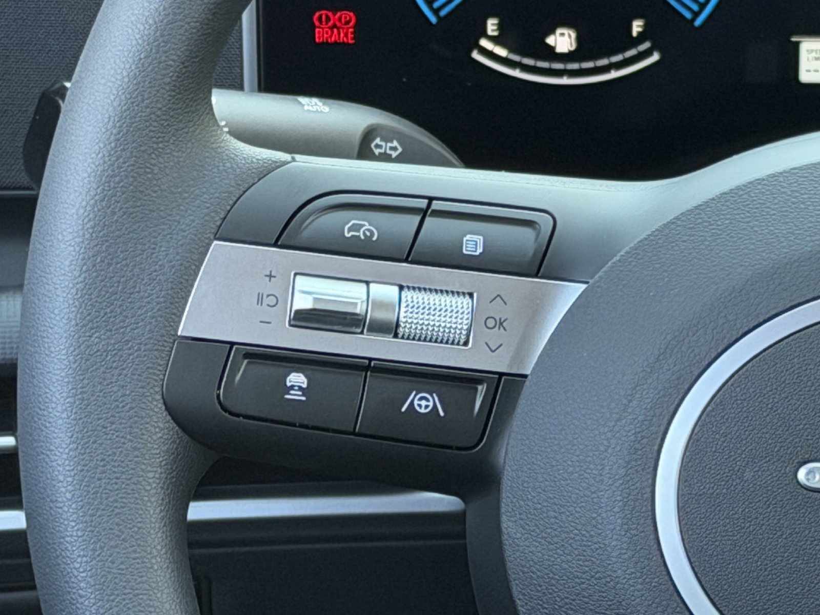 Certified 2026 Hyundai Tucson SE FWD image 15