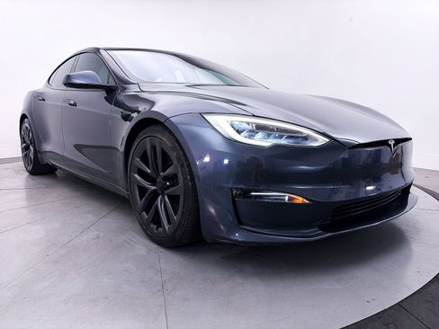 Used 2022 Tesla Model S AWD/4WD image 10