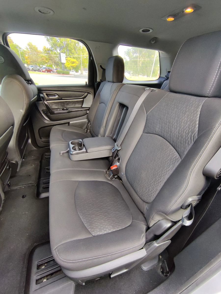 Used 2016 GMC Acadia SLE FWD image 23