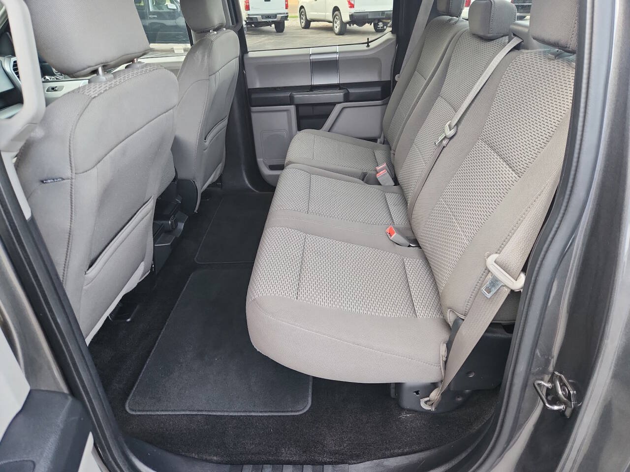 Used 2018 Ford F150 XLT w/ Equipment Group 302A Luxury AWD/4WD image 15