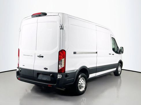 Used 2024 Ford Transit 250 148 Medium Roof Extended AWD image 5