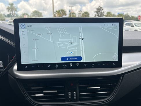 New 2025 Ford Escape SE image 22