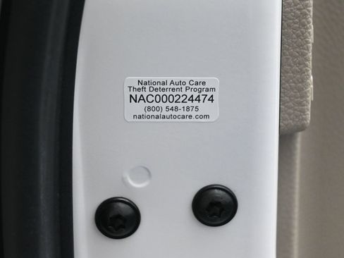 Used 2015 Ford Explorer XLT w/ Equipment Group 202A FWD image 44