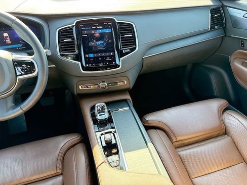 Used 2023 Volvo XC90 B6 Ultimate image 20