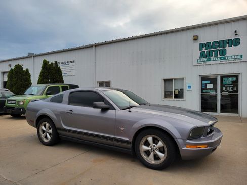 Used 2007 Ford Mustang Coupe RWD image 9