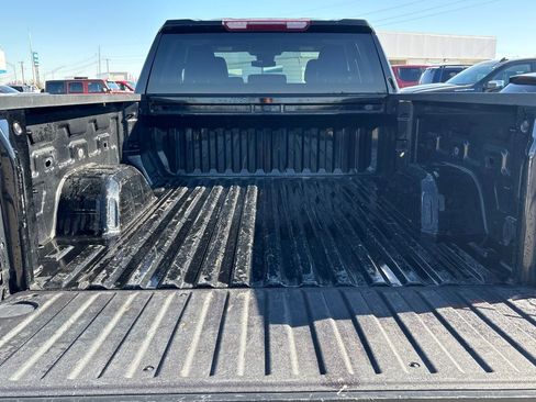 Used 2023 GMC Sierra 1500 Elevation image 33