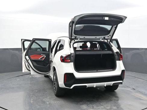 Used 2023 BMW X1 xDrive28i w/ M Sport Package AWD/4WD image 63