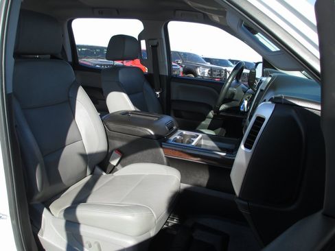 Used 2018 GMC Sierra 1500 SLT image 23