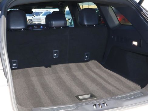 Used 2024 Lincoln Nautilus Reserve w/ Equipment Group 202A image 23