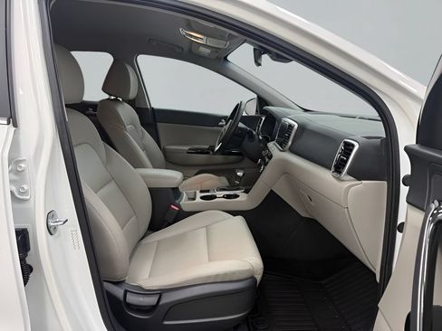 Used 2021 Kia Sportage EX FWD image 14
