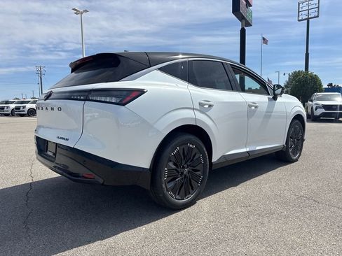 New 2026 Nissan Murano Platinum w/ Cargo Package AWD/4WD image 7