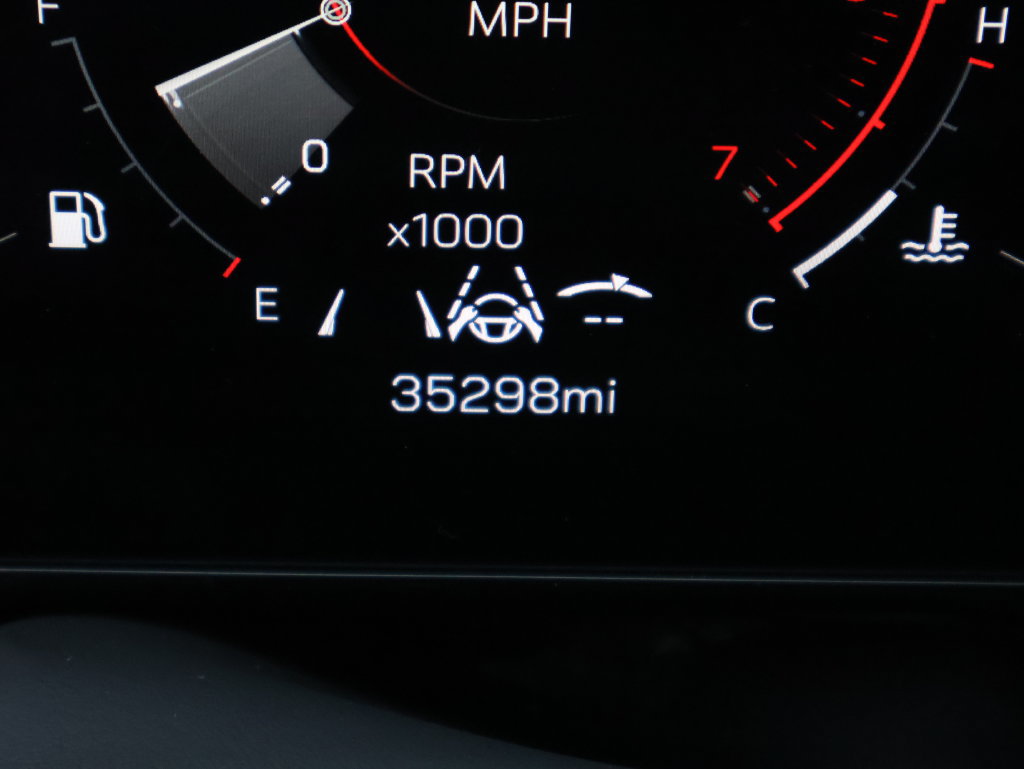Certified 2026 GMC Yukon Denali Ultimate AWD/4WD image 31