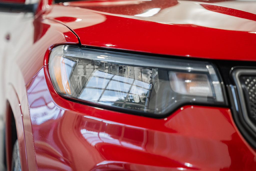 Certified 2022 Jeep Compass Limited AWD/4WD image 13