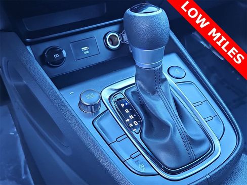 Used 2023 Hyundai Kona SEL image 21