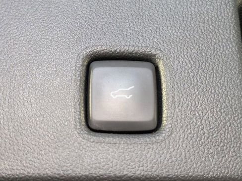 Used 2024 Ford Escape ST-Line w/ Tech Pack #1 AWD/4WD image 31
