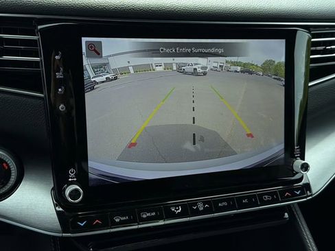 New 2026 Jeep Grand Wagoneer L Limited AWD/4WD image 24