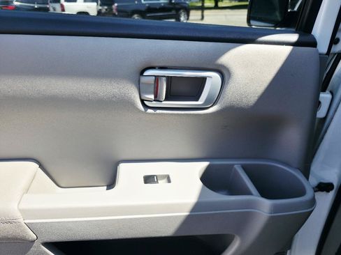 Used 2011 Honda Pilot EX-L image 23